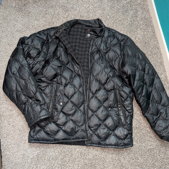 Michael Kors Men's Quilted Black Puffer Jacket - Picture 1 of 16
